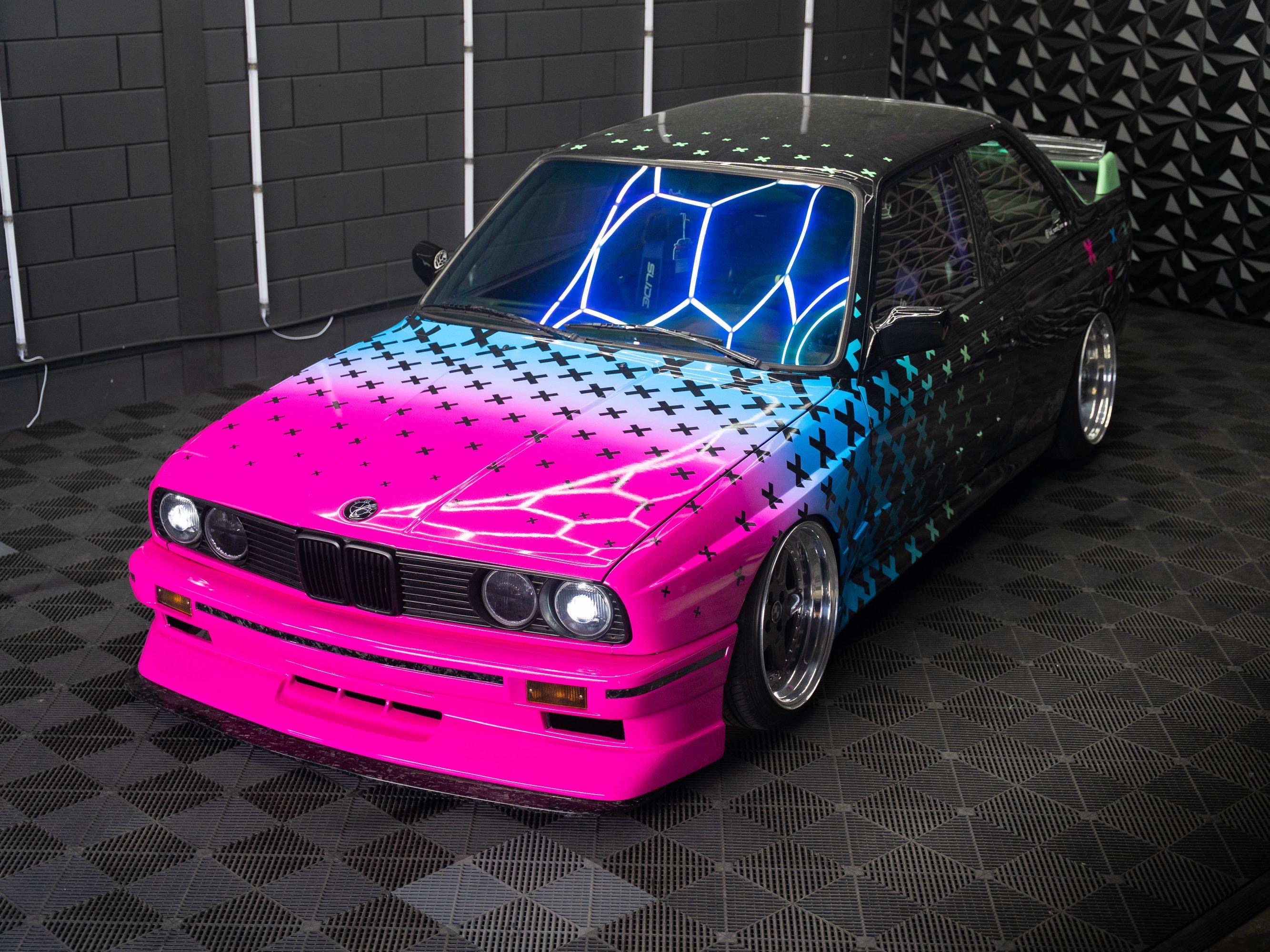 2K Customs - werk